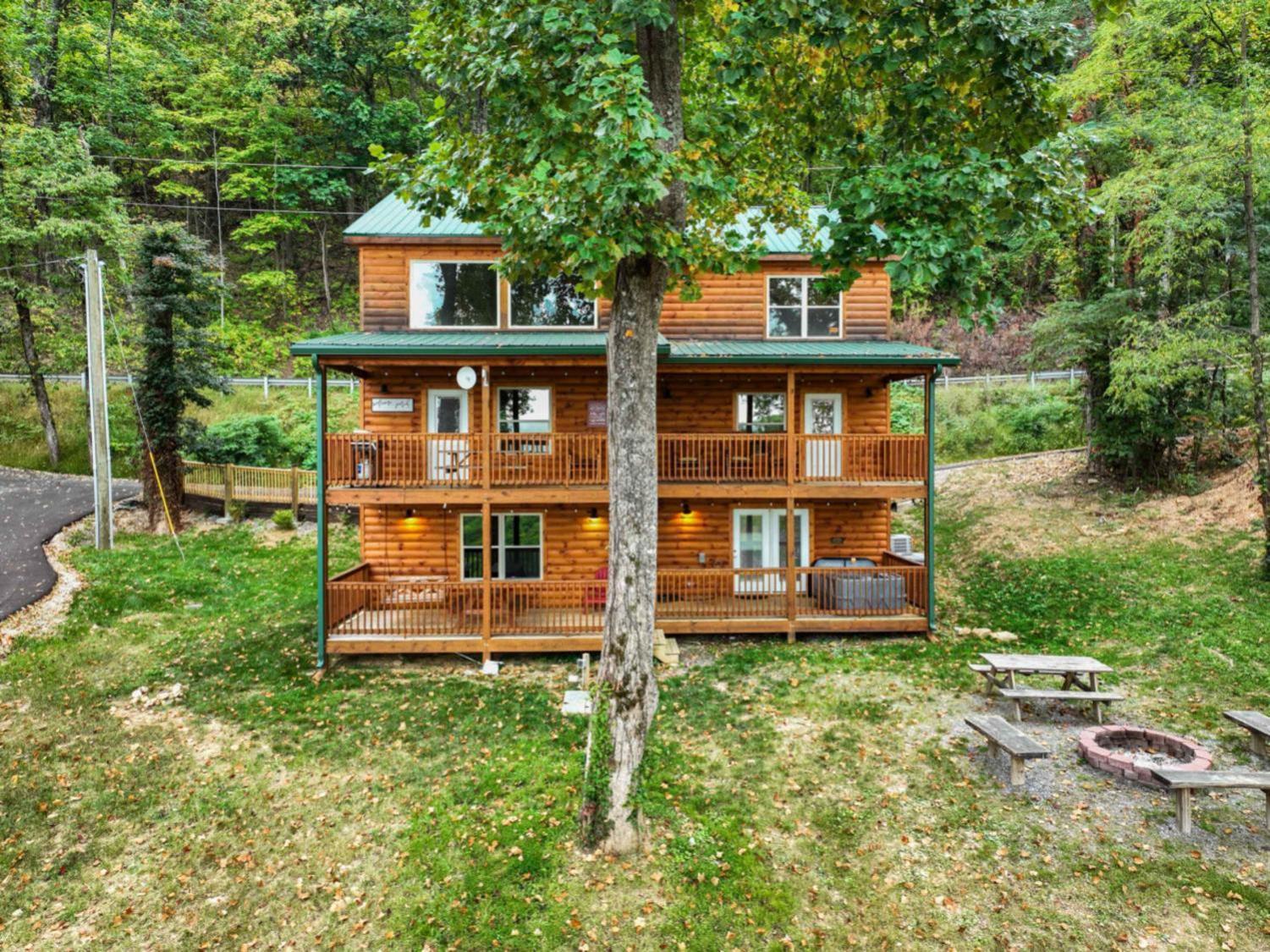 Heavenly Heights By Ghosal Luxury Lodging سيفيرفيل المظهر الخارجي الصورة
