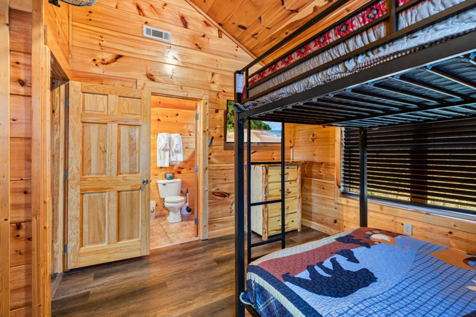 Heavenly Heights By Ghosal Luxury Lodging سيفيرفيل المظهر الخارجي الصورة
